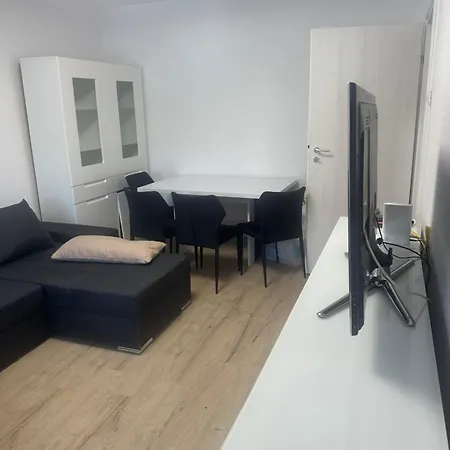 Marcu Apartment Bucharest